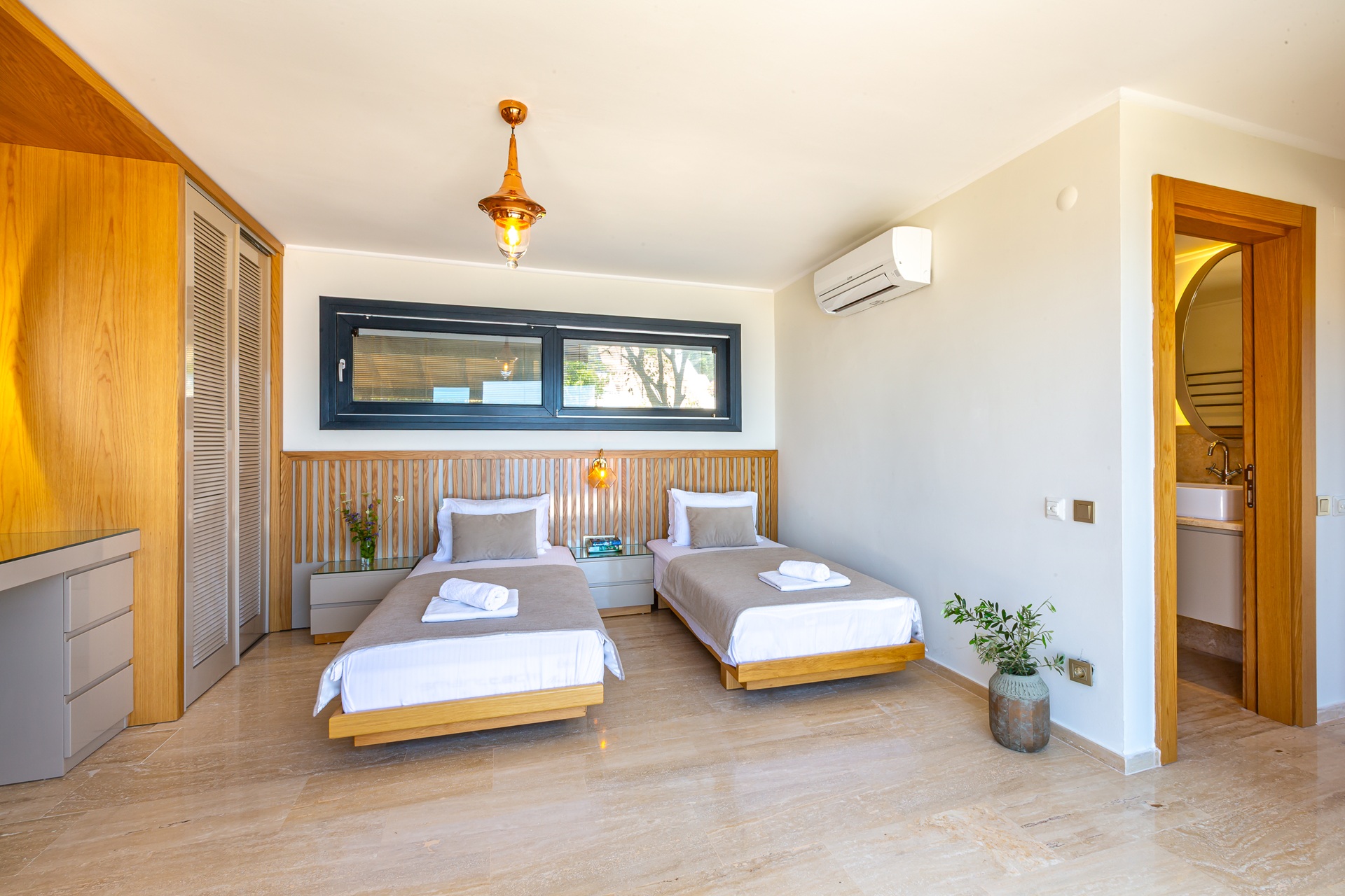 Villa Guney Exclusive Kalkan First Floor Twin Bedroom 1