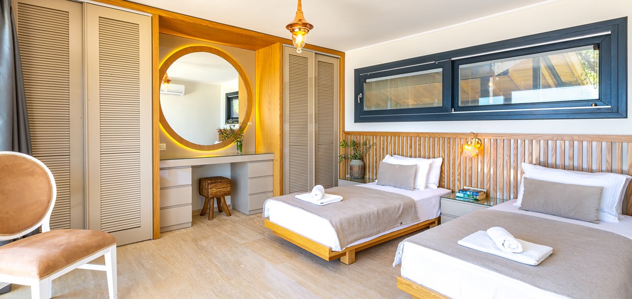 Villa Guney Exclusive Kalkan First Floor Twin Bedroom