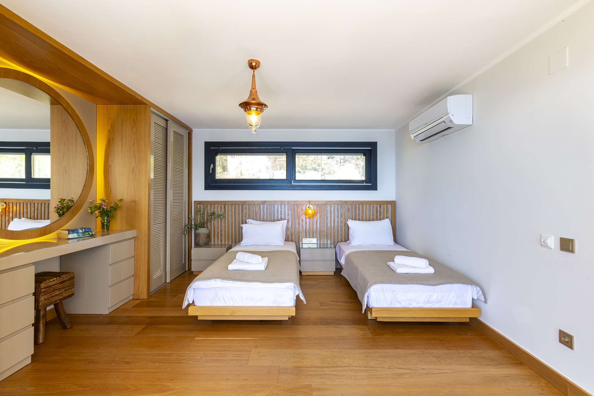 Villa Guney Exclusive Kalkan Twin Bedroom