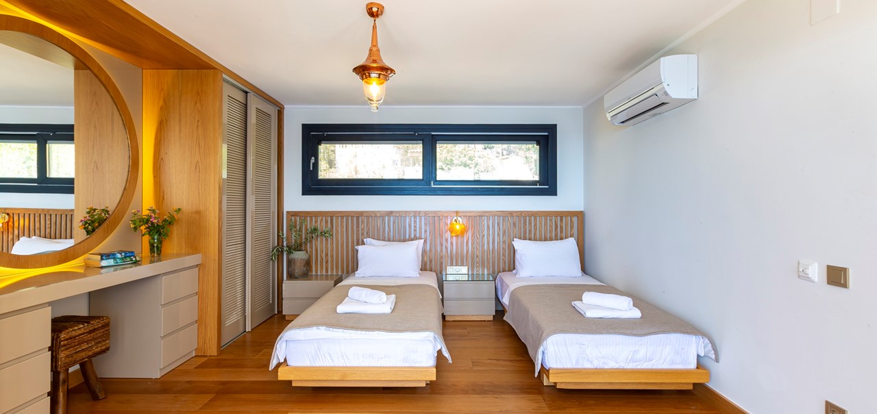 Villa Guney Exclusive Kalkan Twin Bedroom
