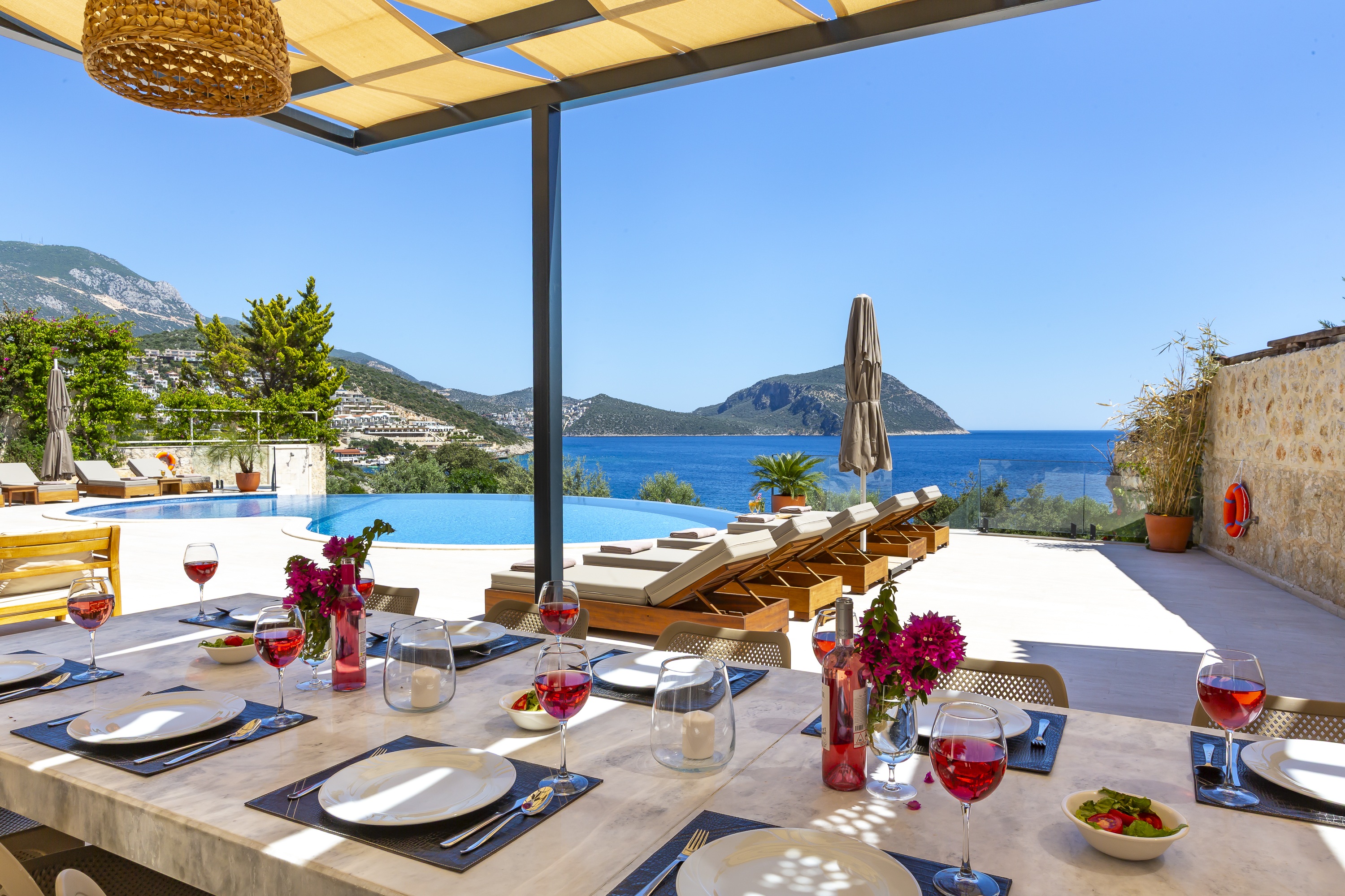 Villa Guney Exclusive Kalkan View From Outside Dining Table