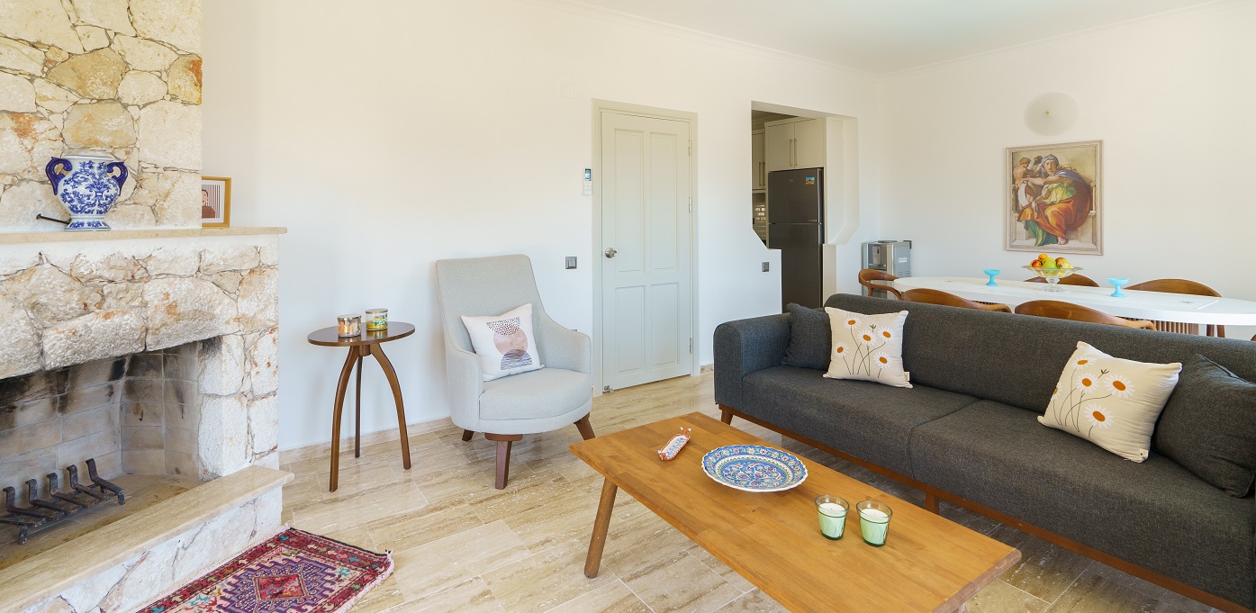 Villa Vista Mare 1F Livingroom05