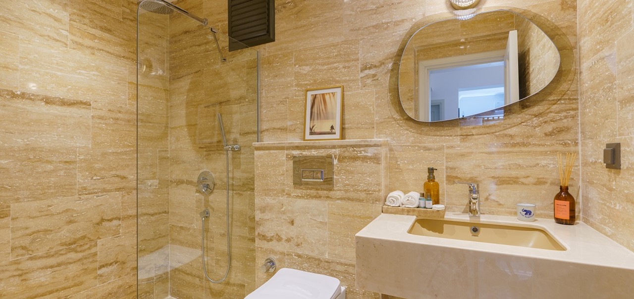 Villa Vista Mare Gf Bathroom01