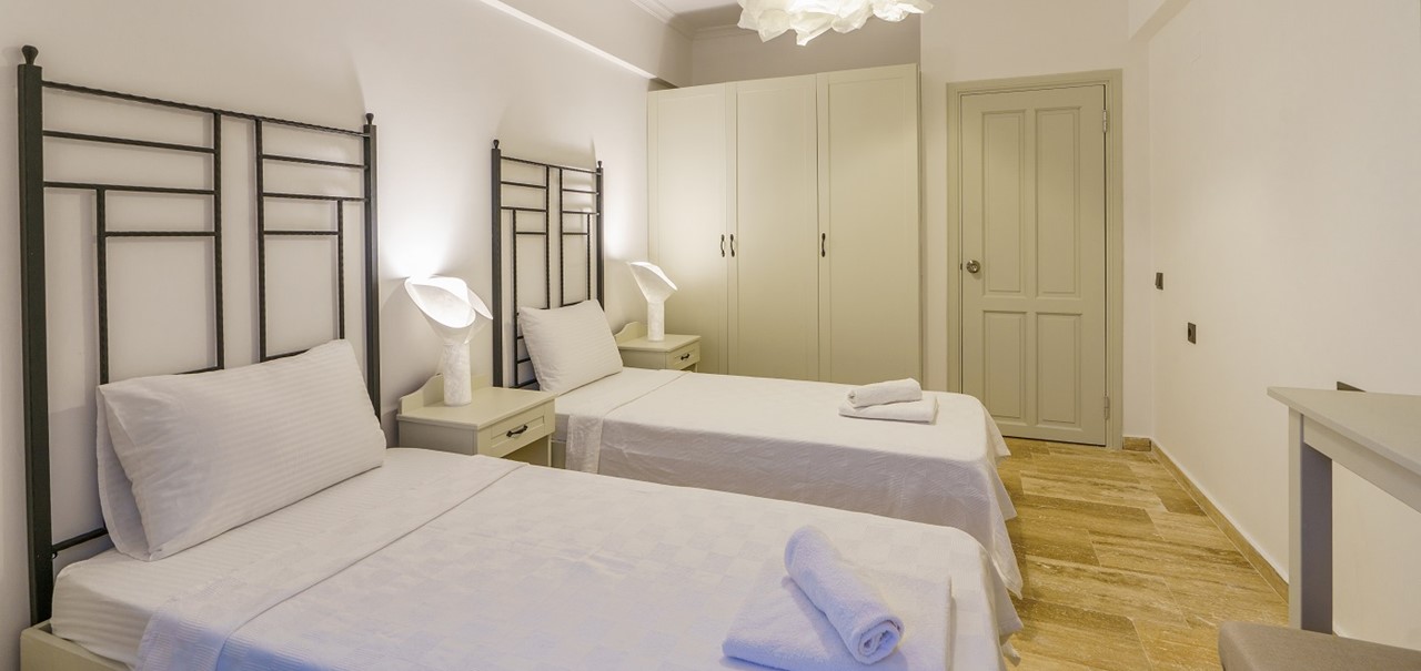 Villa Vista Mare Gf Bedroom Twin05n