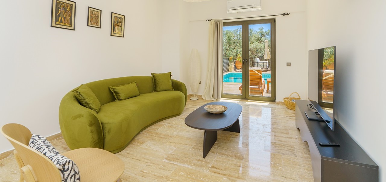 Villa Vista Mare Gf Livingroom02