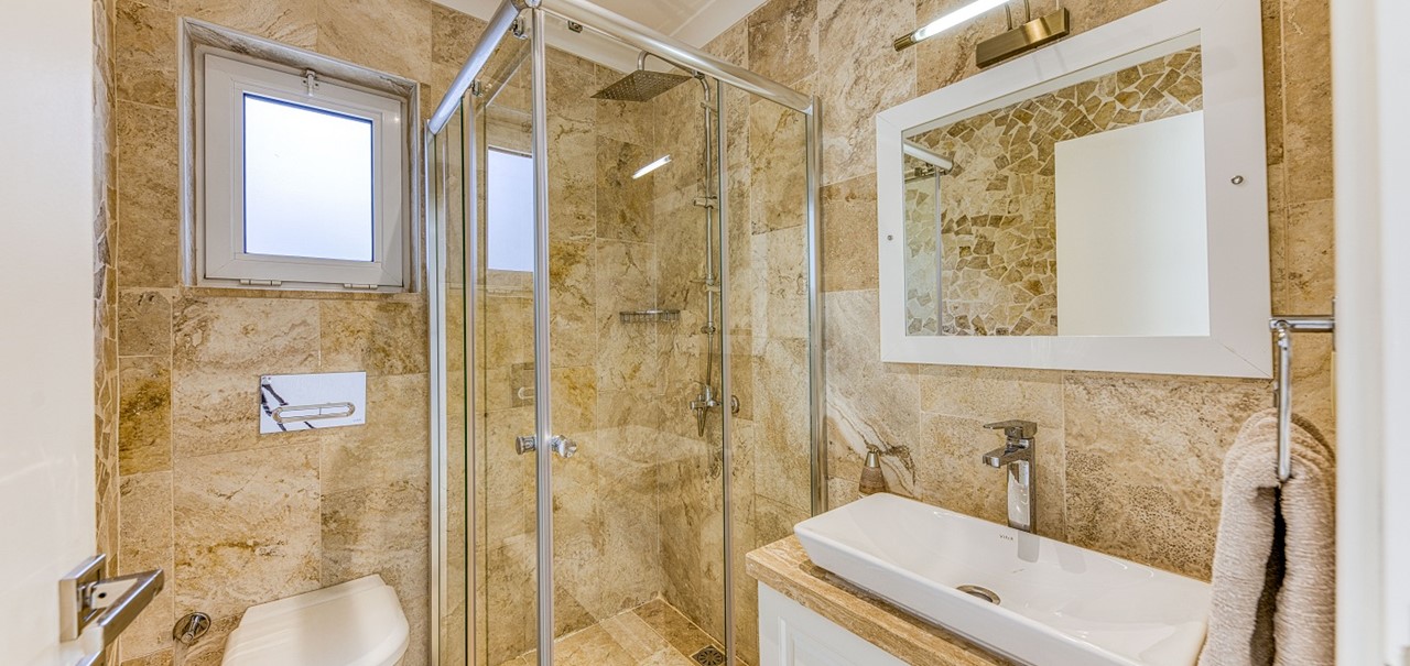 Villa Oasis Central Kalkan 6 Bedroom Villa 22