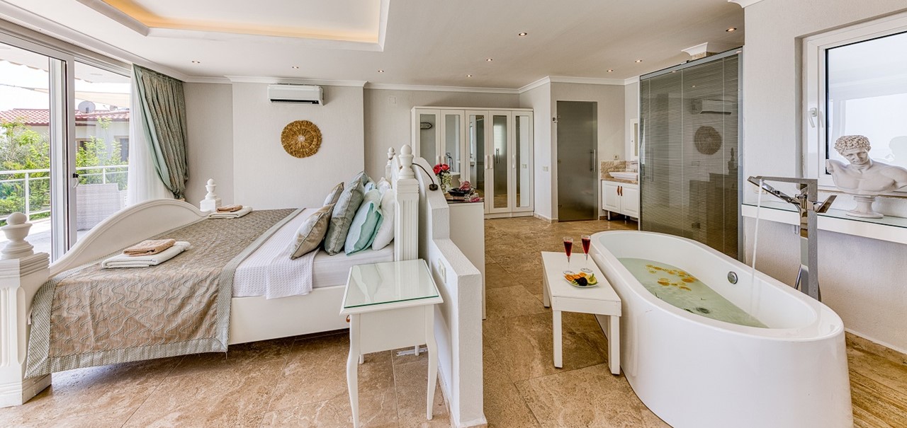 Villa Oasis Central Kalkan 6 Bedroom Villa 33