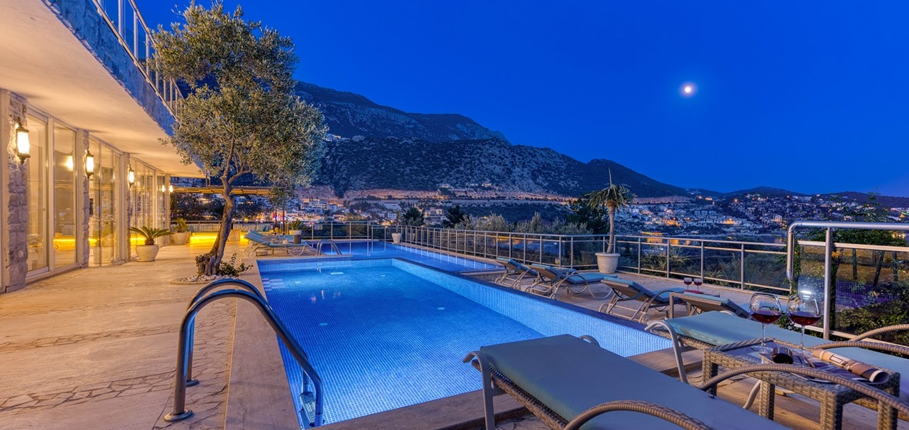 Villa Oasis Central Kalkan 6 Bedroom Villa 60