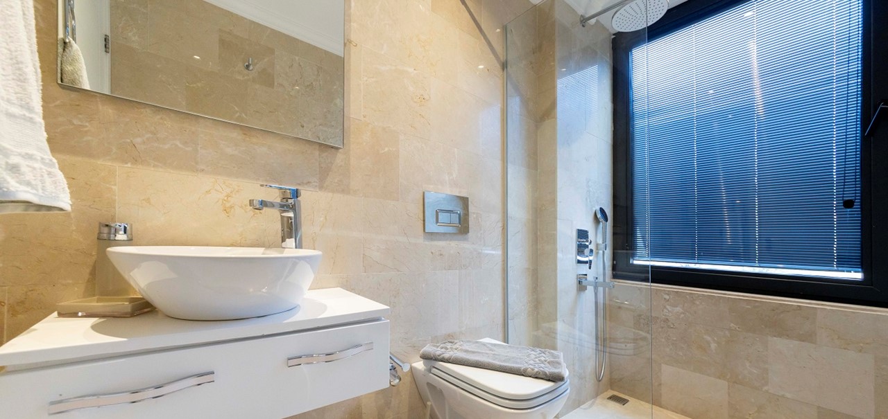 Villa Lumineux Kalkan Bedrooms And Bathrooms 26