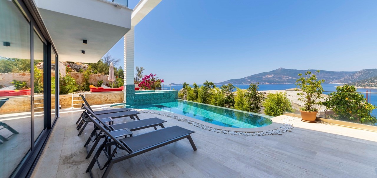 Villa Lumineux Kalkan Outdoor Space 2