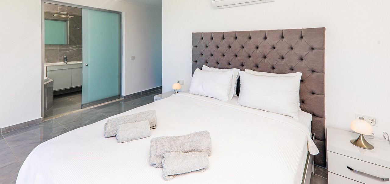 Villa Kajaim Bedrooms Bathrooms Balconies Kalkan 4