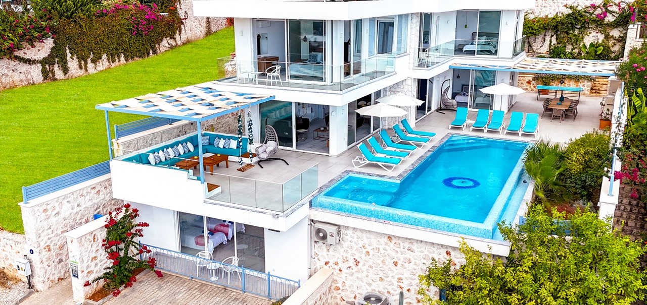 A House Drone 2 Brighter