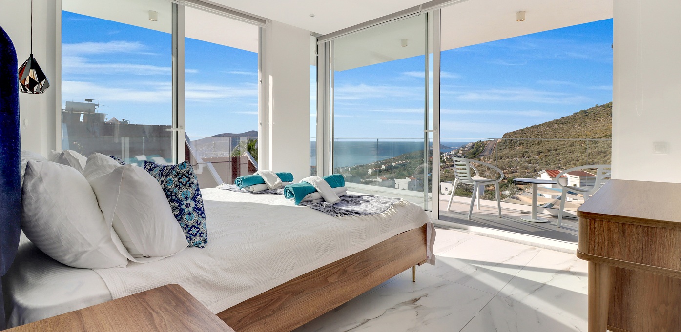 A Main Bed View Frm Bed 1