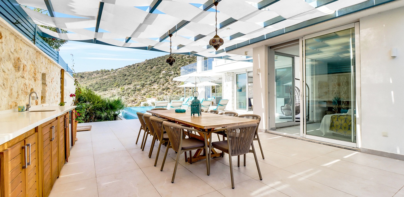 A Outdoor Dining Rev 1 Clean Edit