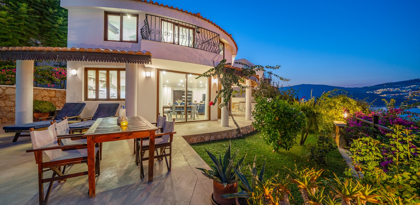 Yesil Kelebek Pool And Outdoors Kisla Kalkan 4