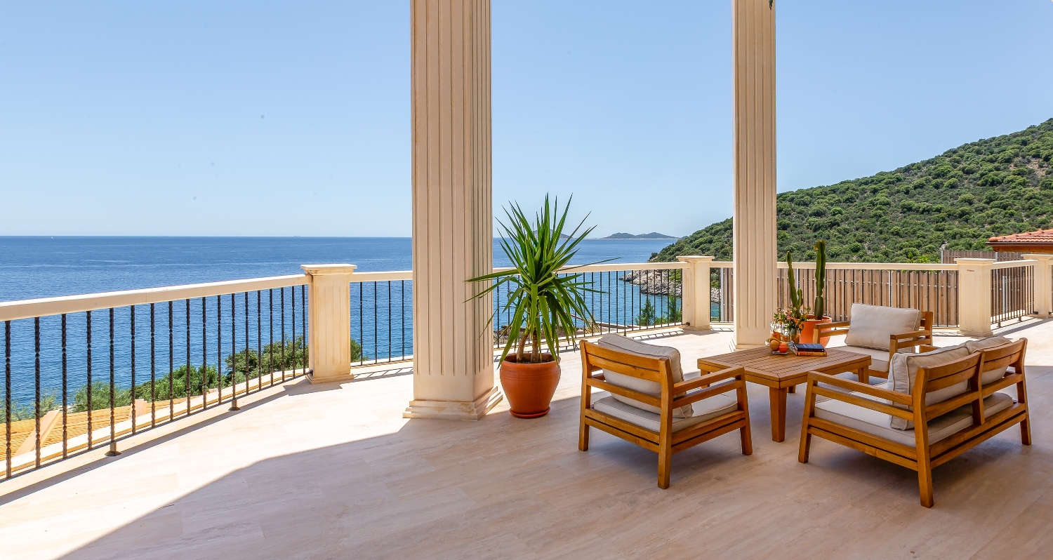 Villa Guney First Floor Balcony 1