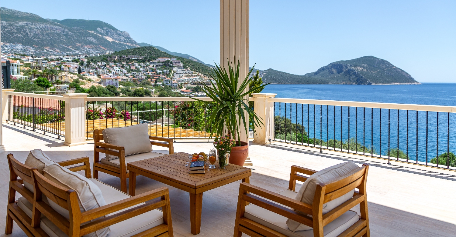 Villa Guney First Floor Balcony 4