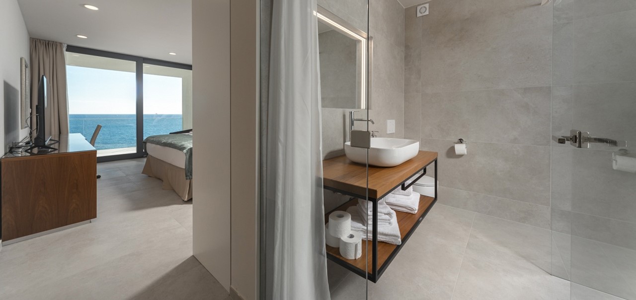 Villa Valiosa Bedrooms And Bathrooms 14