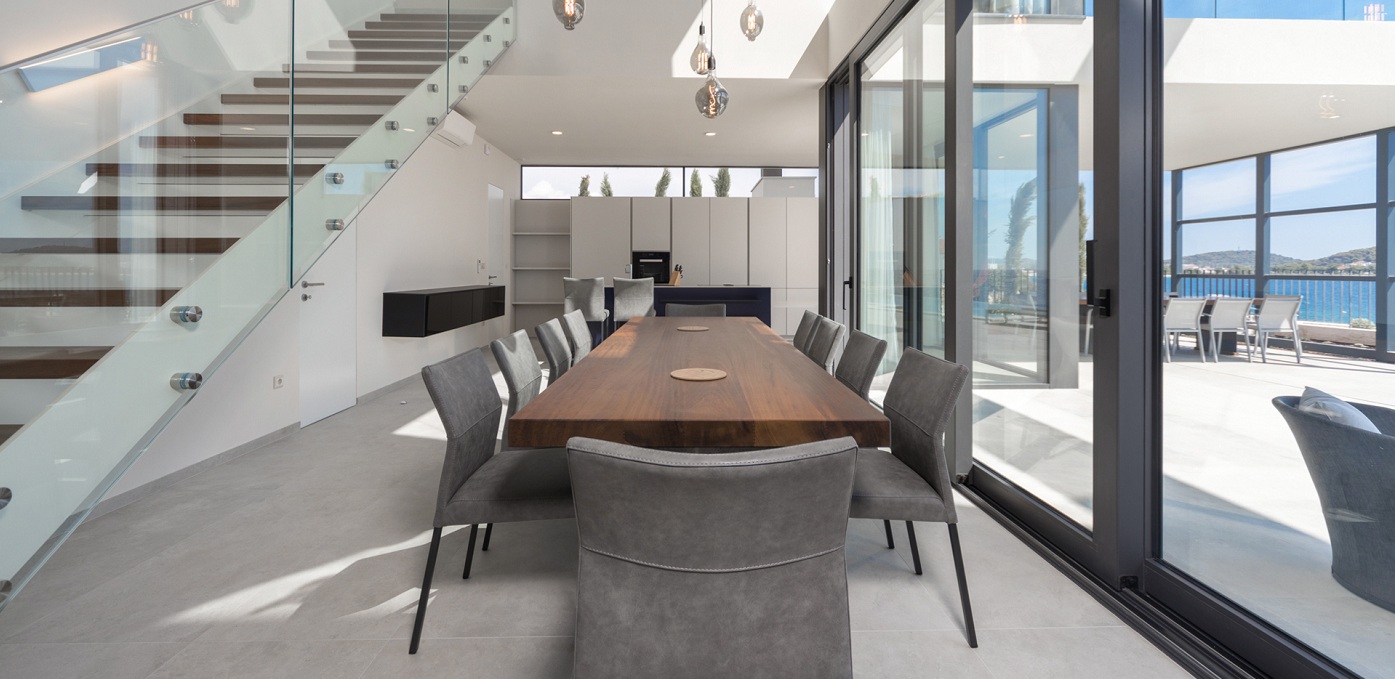 Villa Valiosa Inside Living 5