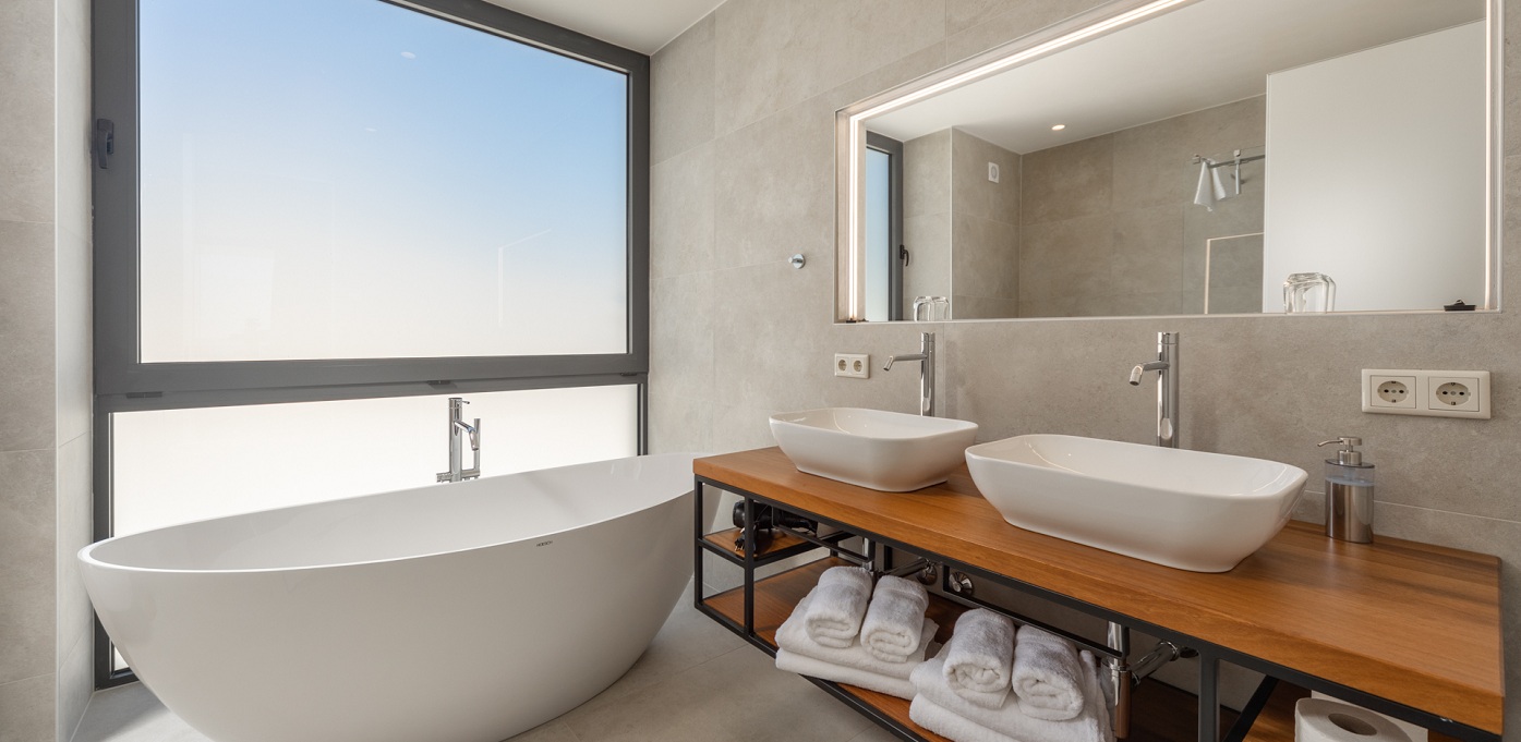 Villa Marvella Bedrooms Bathrooms 3