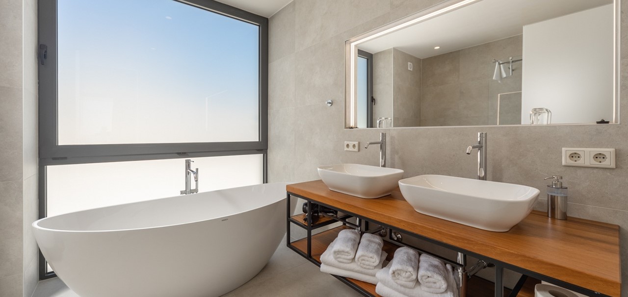 Villa Marvella Bedrooms Bathrooms 3