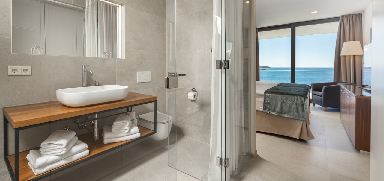 Villa Marvella Bedrooms Bathrooms 8