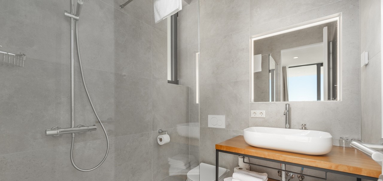 Villa Marvella Bedrooms Bathrooms 17