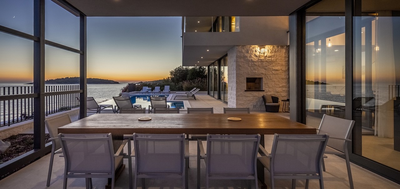 Villa Marvella Outside Dining 4