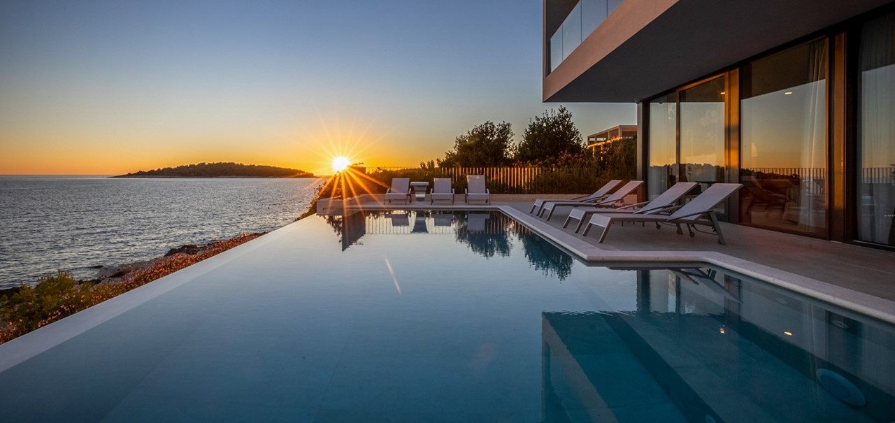 Villa Marvella Sea Location 13