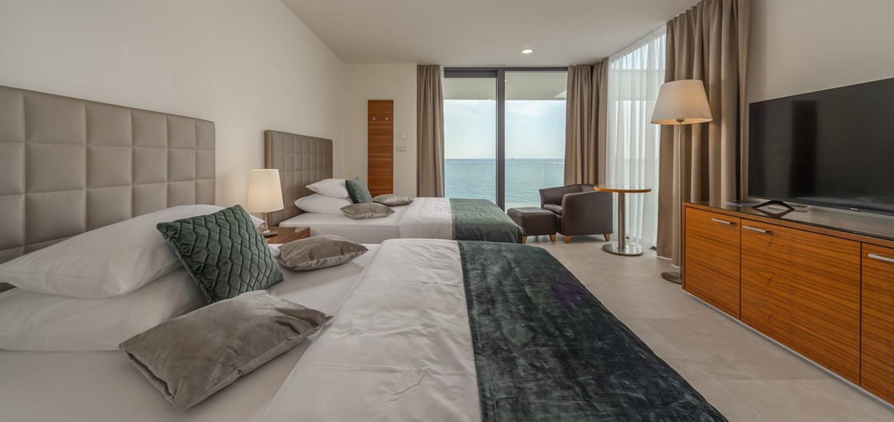 Villa Esperia Bedrooms And Bathrooms 2