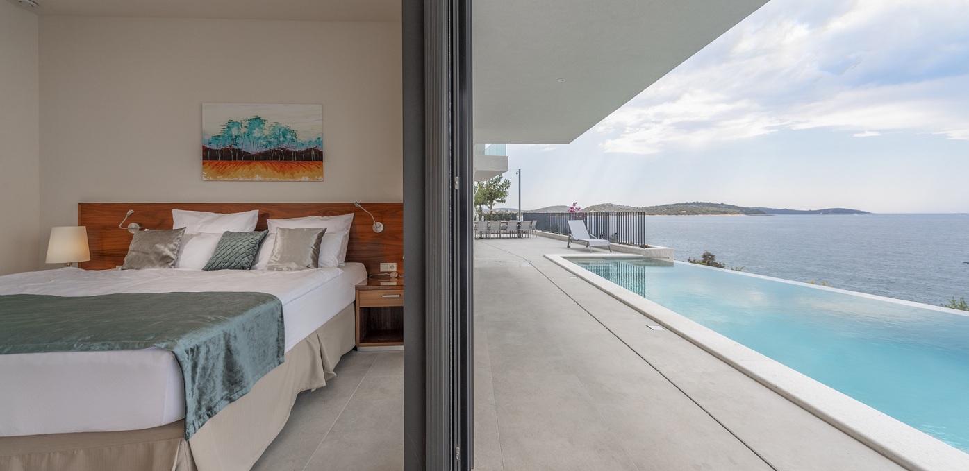 Villa Esperia Bedrooms And Bathrooms 21