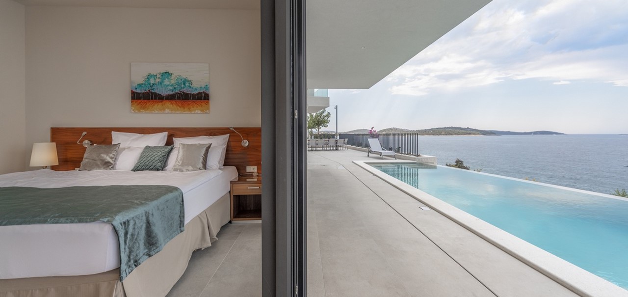 Villa Esperia Bedrooms And Bathrooms 21