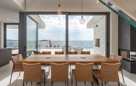 Villa Esperia Living And Dining 1