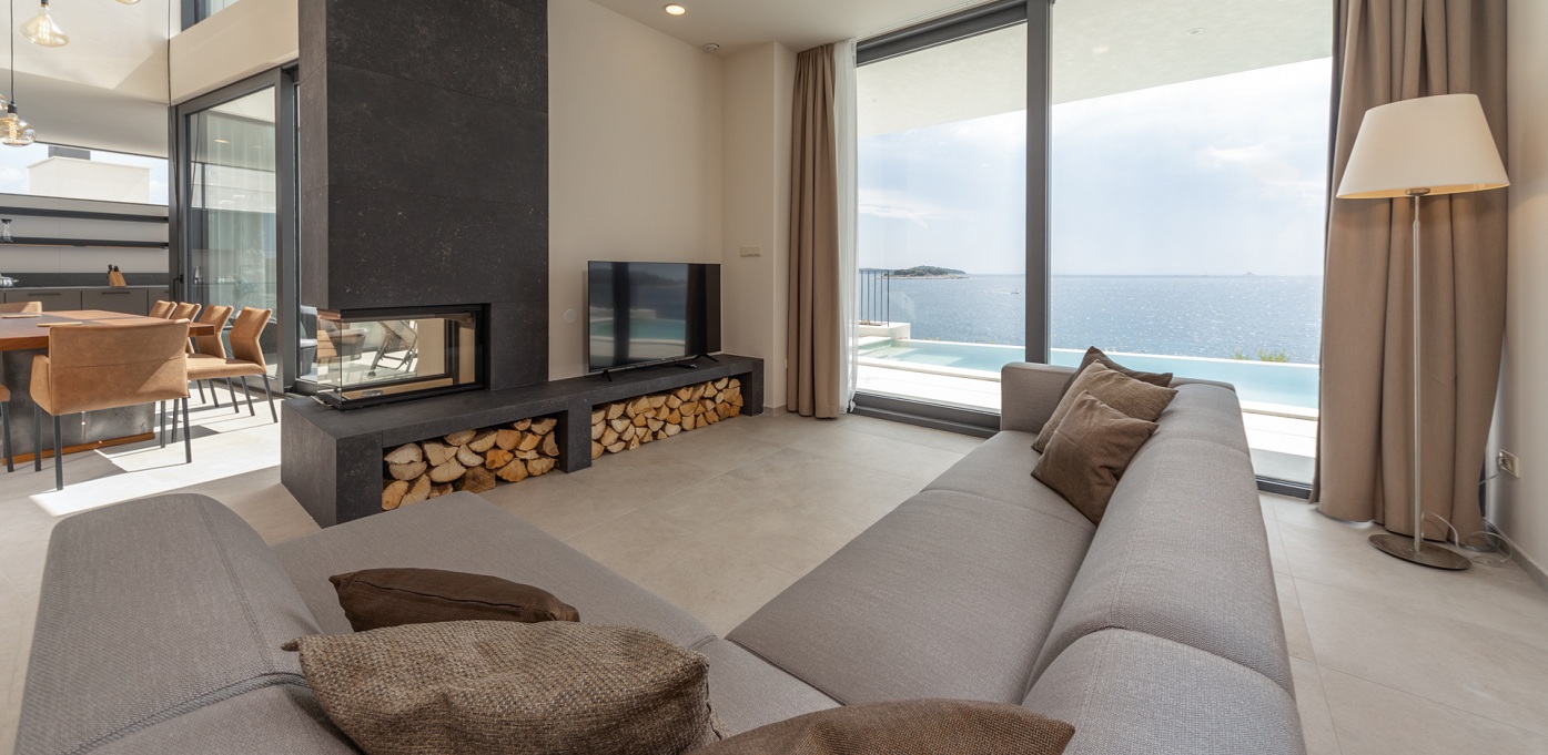 Villa Esperia Living And Dining 4