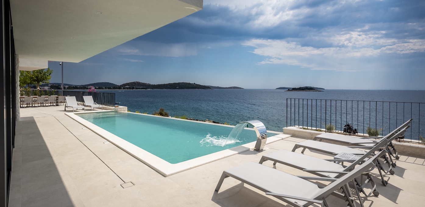 Villa Esperia Outside And Pool 8