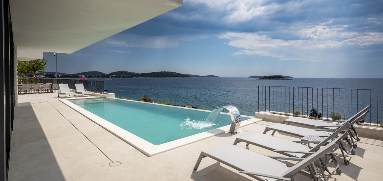 Villa Esperia Outside And Pool 8