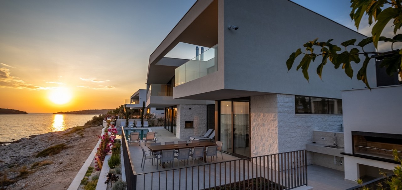 Villa Esperia Outside And Pool 12