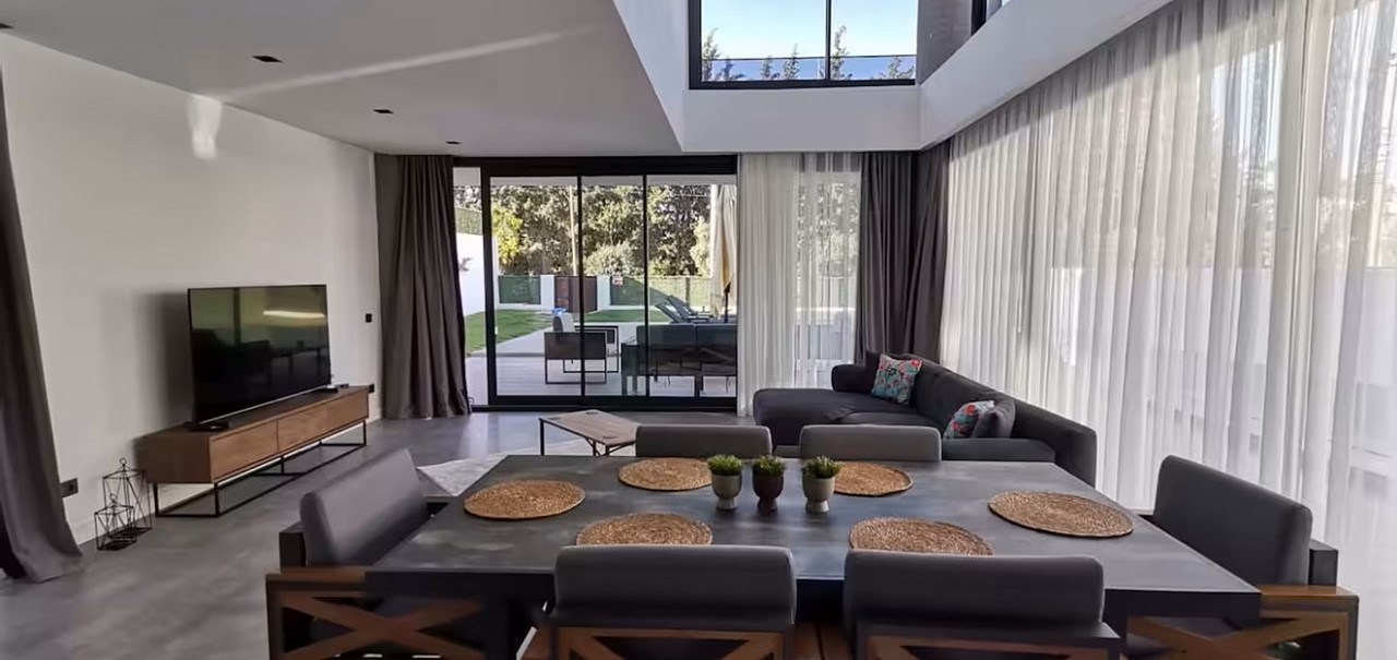 Ni Villa Airbnb 1 JPG