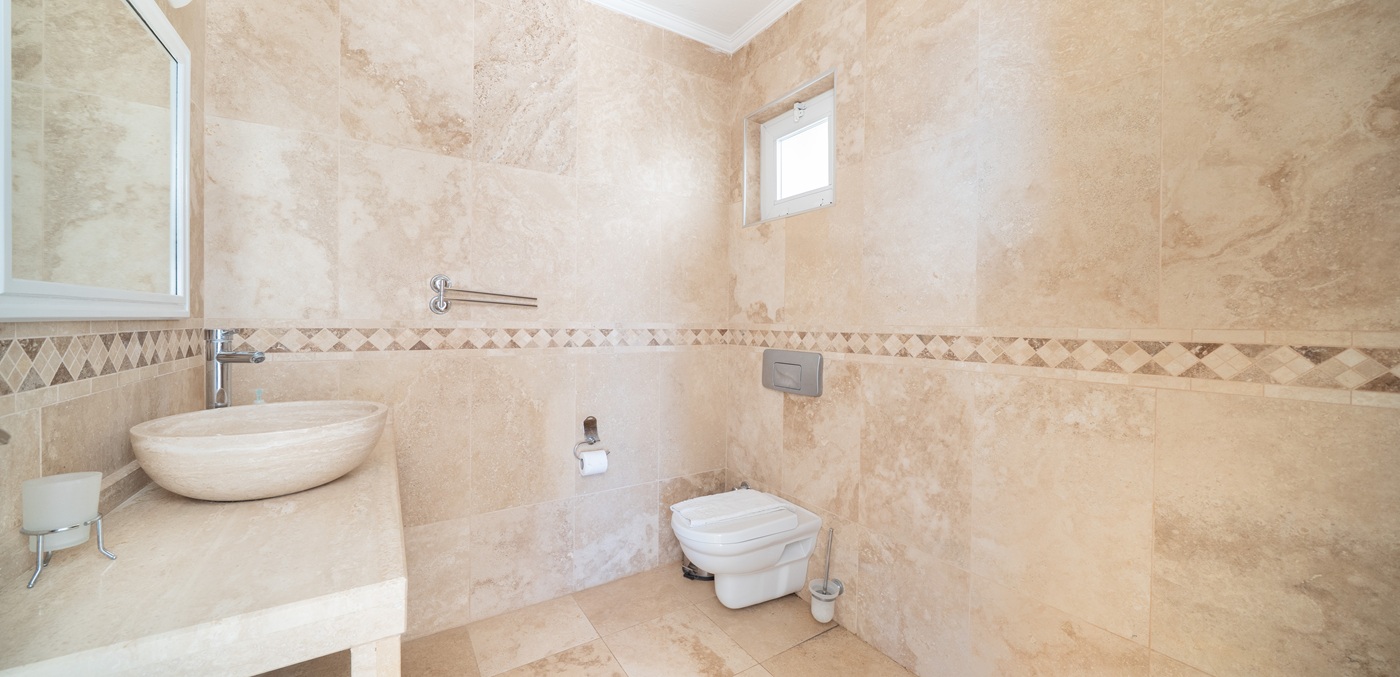 Aqua Marine Bathroom 18