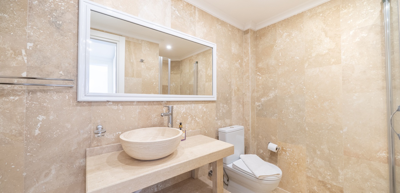 Aqua Marine Bathroom 19