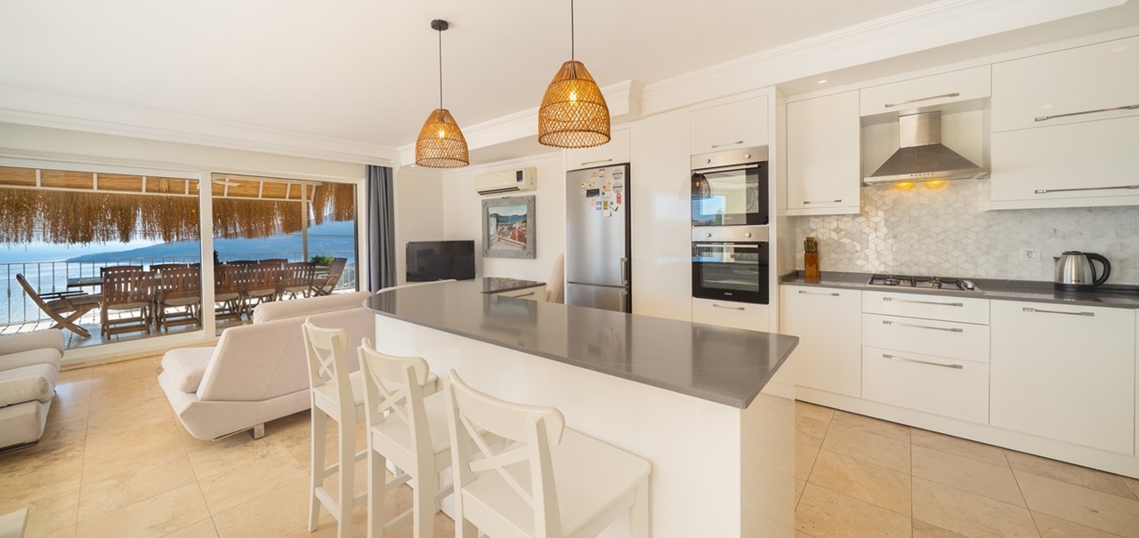 Aqua Marine Kitchen 14