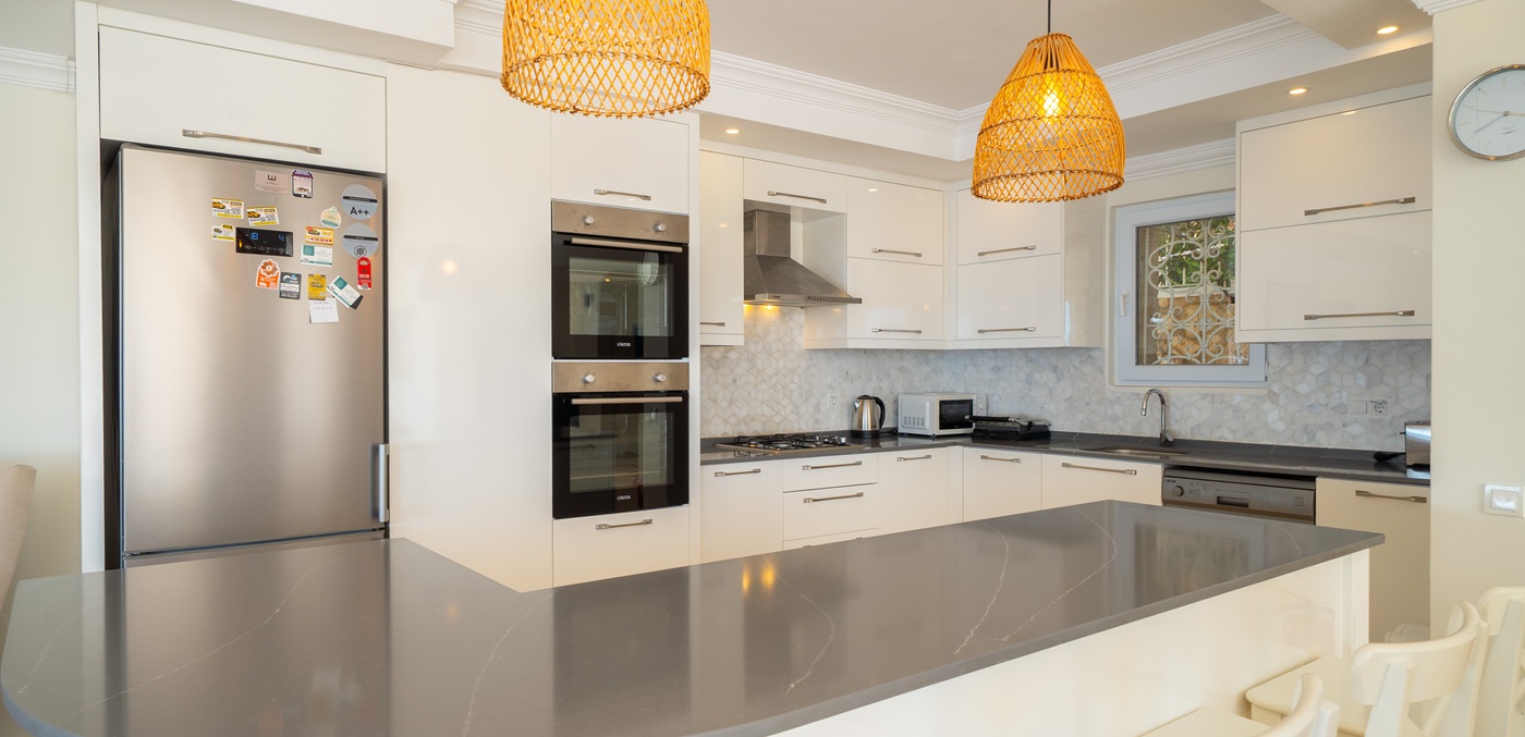 Aqua Marine Kitchen 16