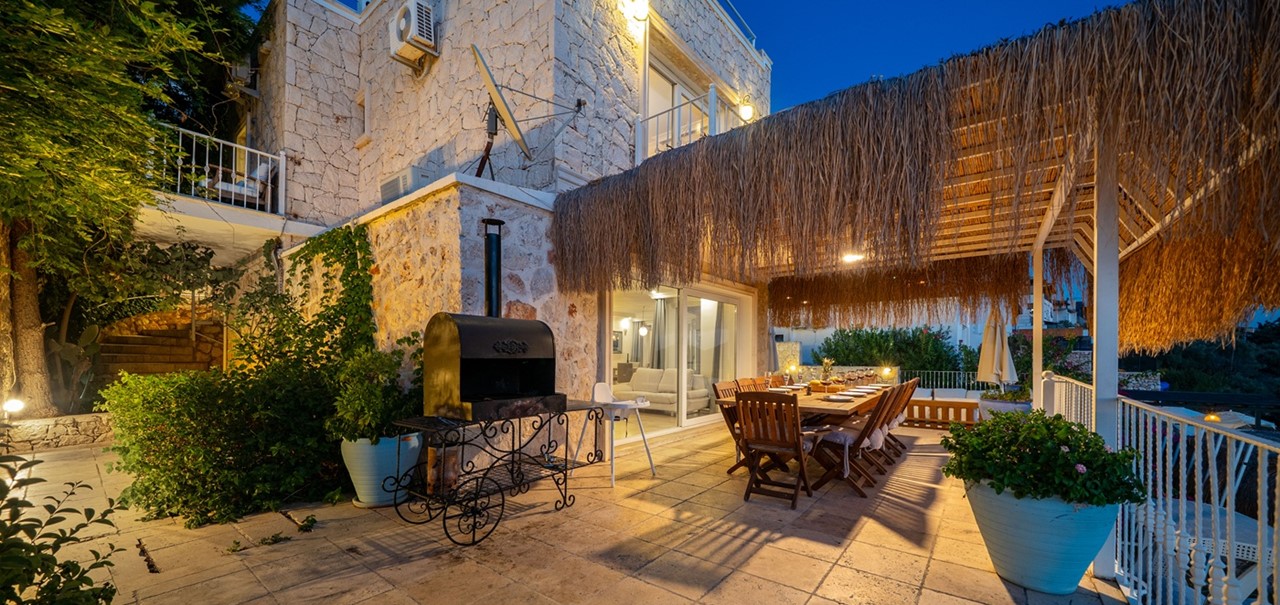 Aqua Marine Outside 60