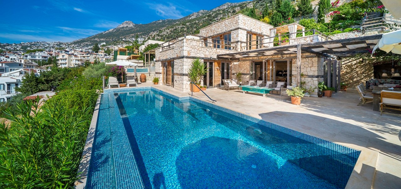 Villa Manor Pool Jacuzzi 4