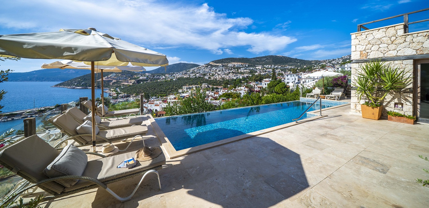 Villa Manor Pool Jacuzzi 5