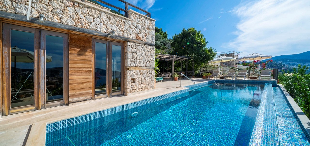 Villa Manor Pool Jacuzzi 7