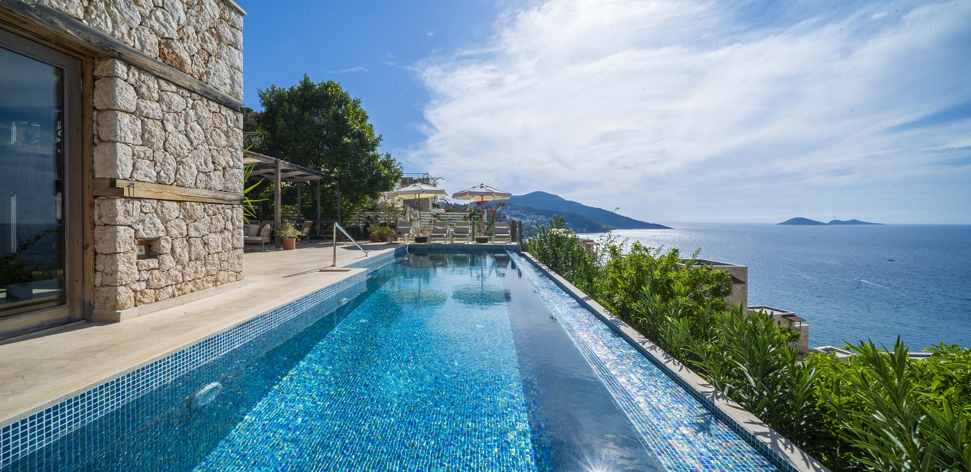 Villa Manor Pool Jacuzzi 9