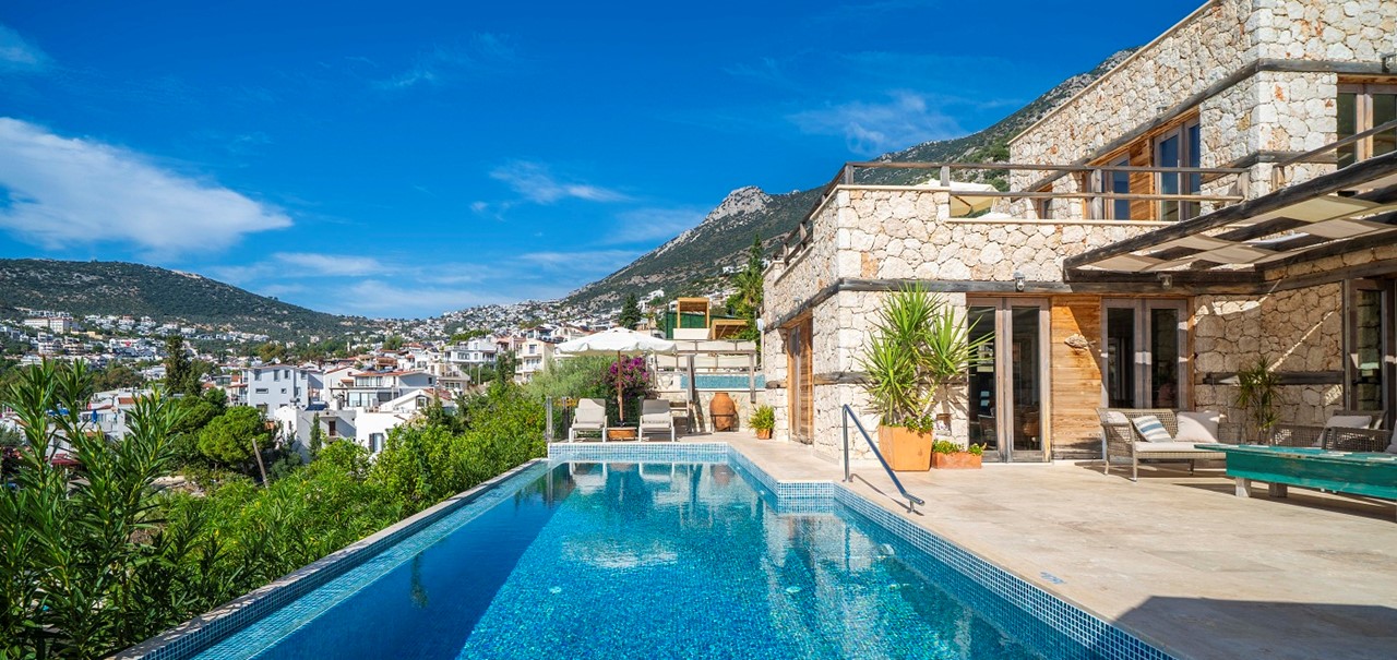 Villa Manor Pool Jacuzzi 11