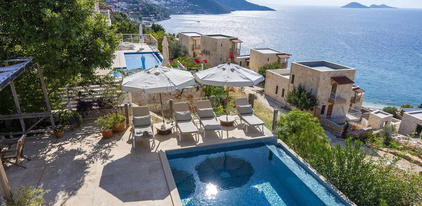 Villa Manor Pool Jacuzzi 14