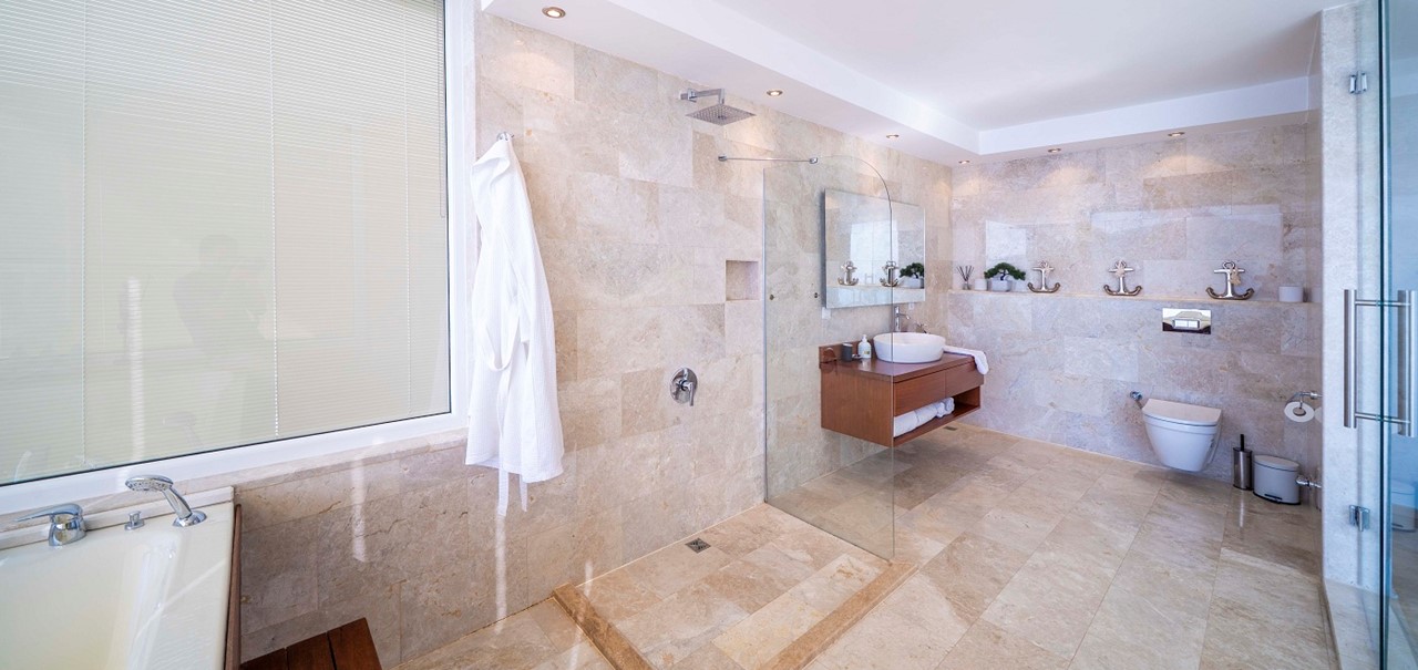 Architects House Double Bedroom 1 2